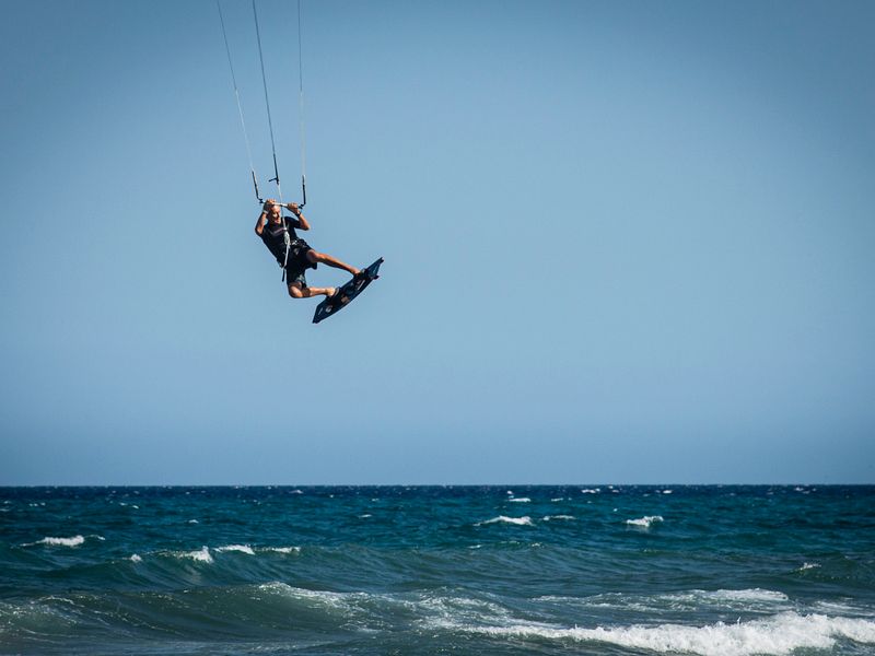 8 Tage / 7 Nächte Camp + 10H Kitesurfen