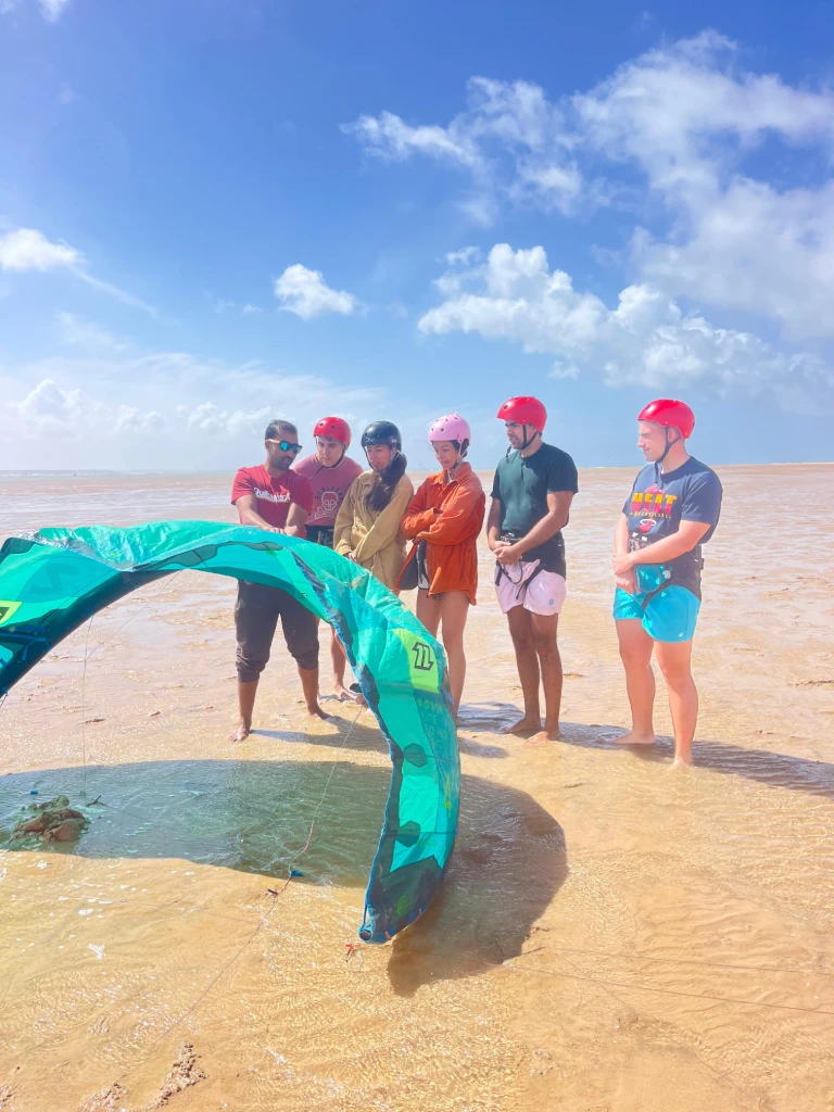 6 Days / 5 Nights Camp + 10H Kitesurf
